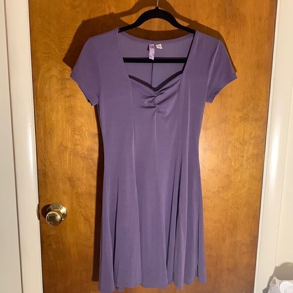 EUC Alya (Francesca’s) purple fit and flare dress!! Size XS - Picture 1 of 3